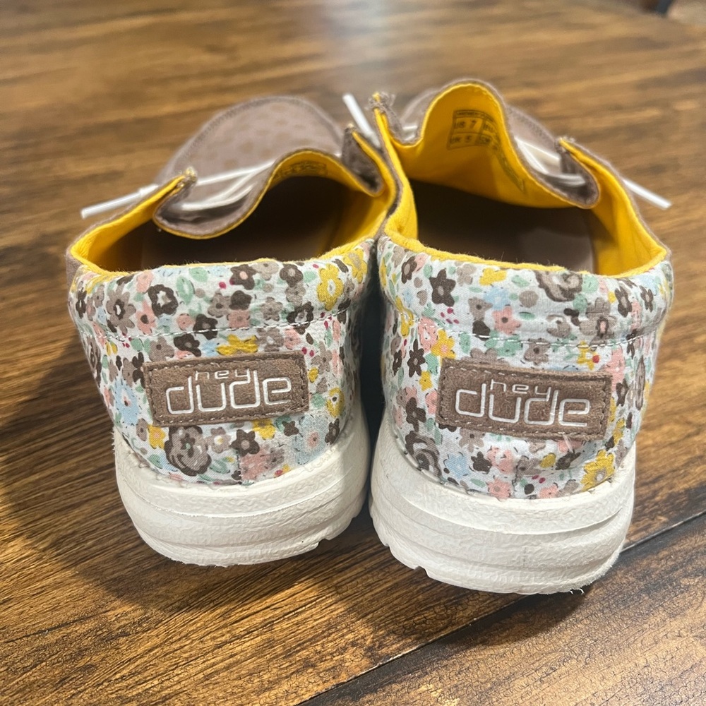 HEY DUDE | Wendy Funk | Army Dot | Size 7